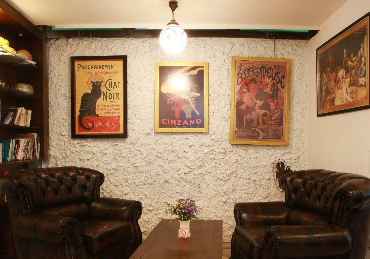 מלון צ'יאנג מאי The Travellers Arms מראה חיצוני תמונה